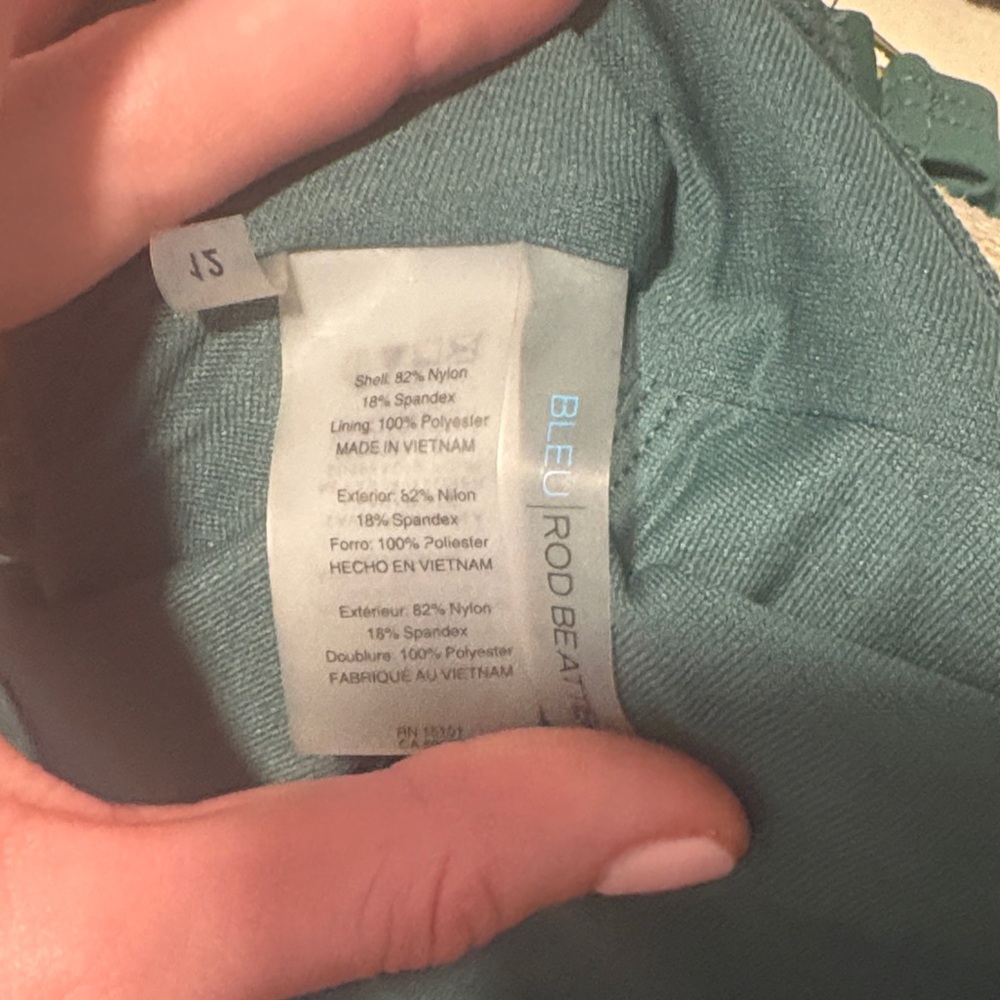 Bleu Rod Beattie Let’s Get Knotty Emerald Green Lace-Up Swimsuit - Picture 6 of 7